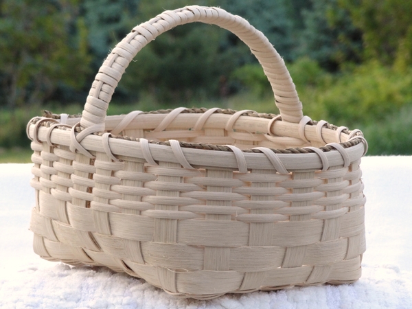 Hand woven Muffin Basket - Natural Hand woven Muffin Basket - Natural