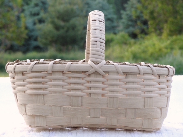 Hand woven Muffin Basket - Natural Hand woven Muffin Basket - Natural