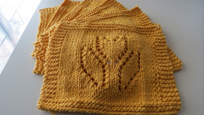 2 Dishcloths Knitted Tulip Gold