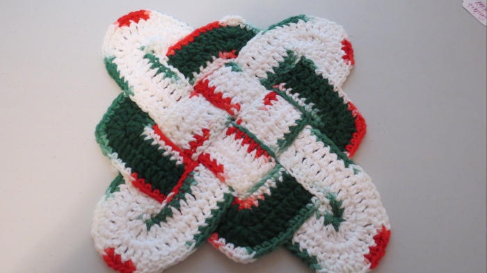 2 Sailors Knot Dishcloth Hotpad Doily Mistletoe Red White